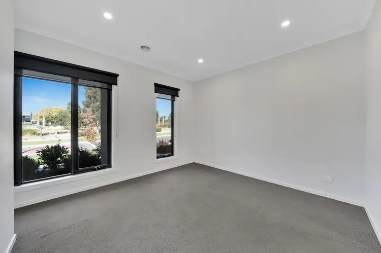 Sixth view of Homely house listing, 20 Firecrest Way, Cranbourne South VIC 3977