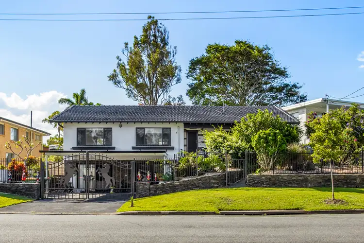53 Bamboo Avenue, Bundall QLD 4217