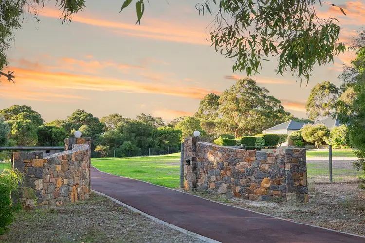 7 Dandatup Place, Dunsborough WA 6281