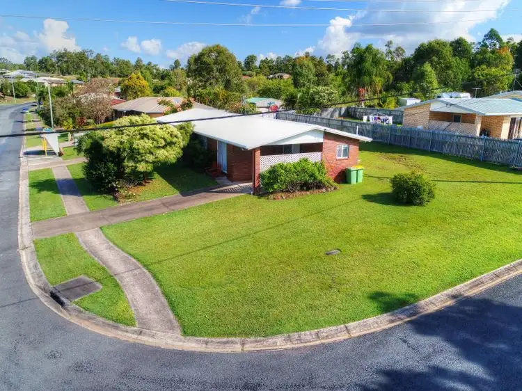 1/10 Lily Street, Southside QLD 4570