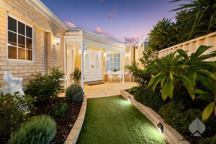 72 Welwyn Avenue, Salter Point WA 6152