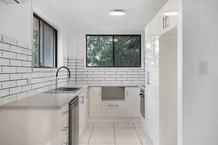 7/23 Labrador Street, Labrador QLD 4215