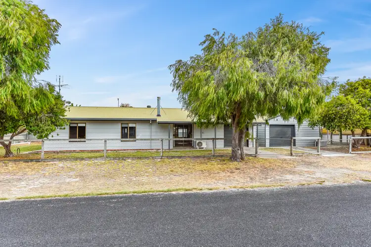 17 Banister Drive, Kingston Se SA 5275