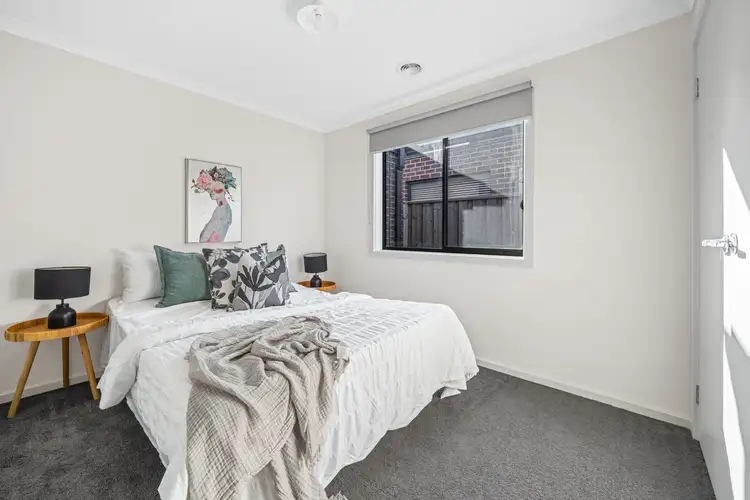 Sixth view of Homely house listing, 32 Conjola Way, Wollert VIC 3750