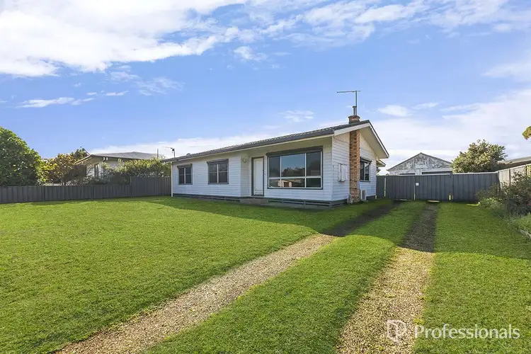 Second view of Homely house listing, 72 George Street, Hamilton VIC 3300