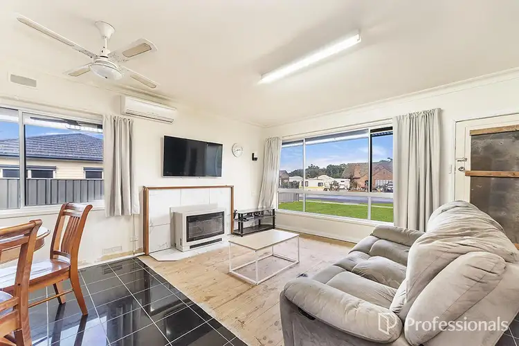 Third view of Homely house listing, 72 George Street, Hamilton VIC 3300