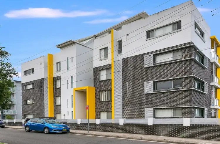 11/29-31 Cross Street, Guildford NSW 2161