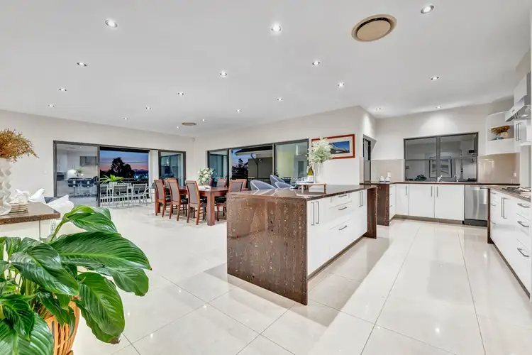 Sixth view of Homely house listing, 41 Oateson Skyline Drive, Seven Hills QLD 4170