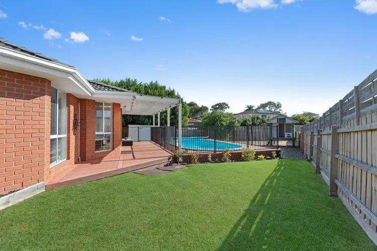 27 Norwarran Way, Langwarrin VIC 3910