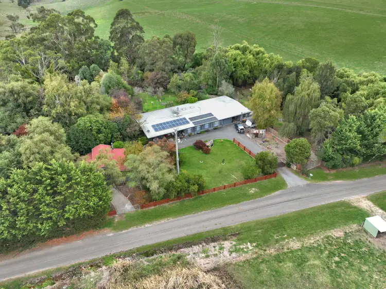 71 Farrells Road, Hill End VIC 3825