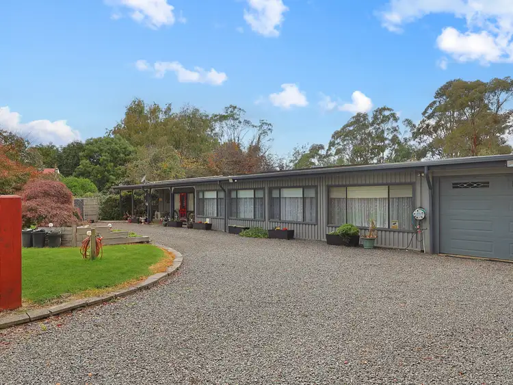 71 Farrells Road, Hill End VIC 3825
