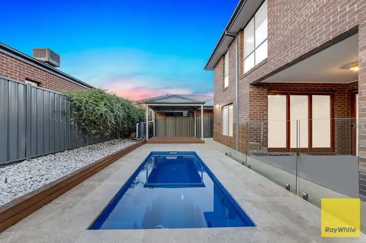 16 Sedgefield Avenue, Truganina VIC 3029
