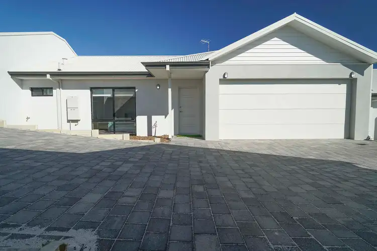 2/5 Arbon Way, Lockridge WA 6054
