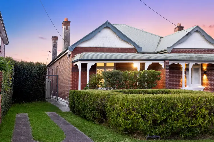 4 Queen Street, Croydon Park NSW 2133