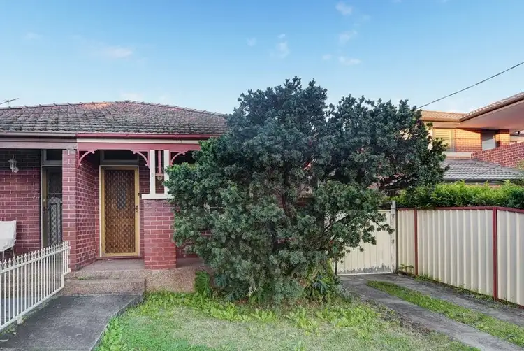 8 Maria Street, Strathfield South NSW 2136