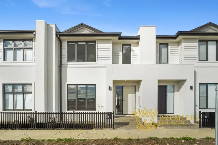 4 Indus Walk, Clyde VIC 3978