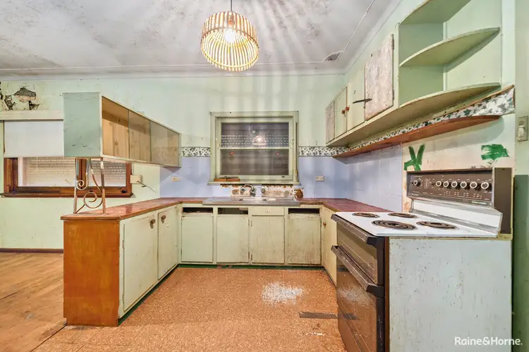 Fifth view of Homely house listing, 4 O'Connell Street, Smithfield NSW 2164
