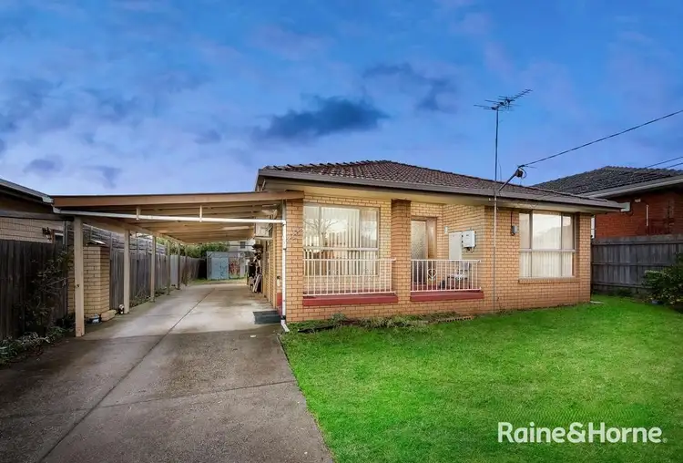 20 Shirley Street, St Albans VIC 3021