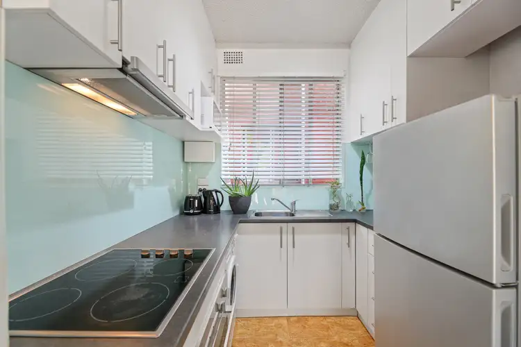 17/10 Bank Street, Meadowbank NSW 2114