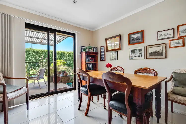 Fifth view of Homely house listing, 26 Rosedale Drive, West Albury NSW 2640