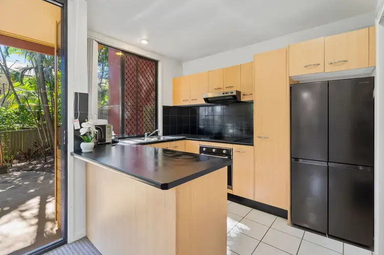 Fourth view of Homely townhouse listing, 2/105 Hall Street, Alderley QLD 4051