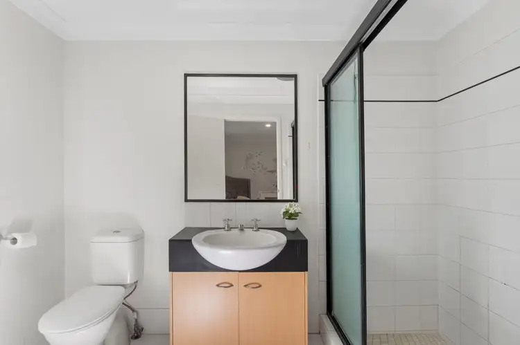 Sixth view of Homely townhouse listing, 2/105 Hall Street, Alderley QLD 4051