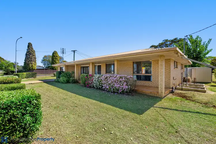 42 Beryl Street, Wilsonton QLD 4350