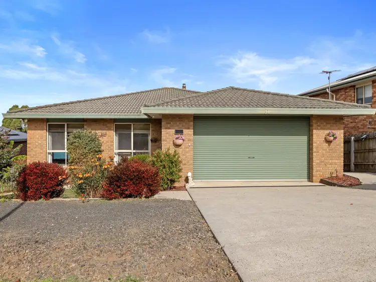 10 Warralong Court, Leongatha VIC 3953