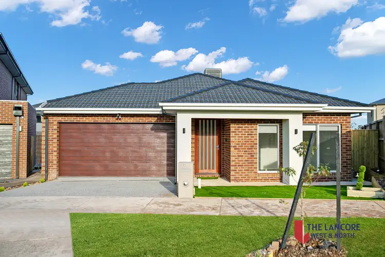 21 Muttonwood Cresent, Deanside VIC 3336