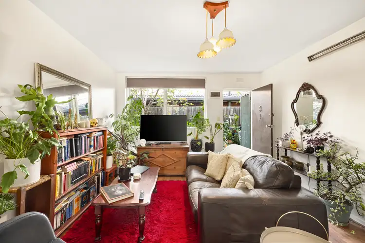 1/659 Barkly Street, West Footscray VIC 3012