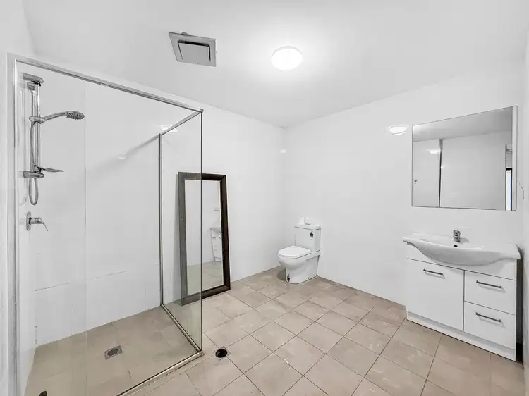 Sixth view of Homely townhouse listing, 2/3 Hingston Close, Lake Heights NSW 2502