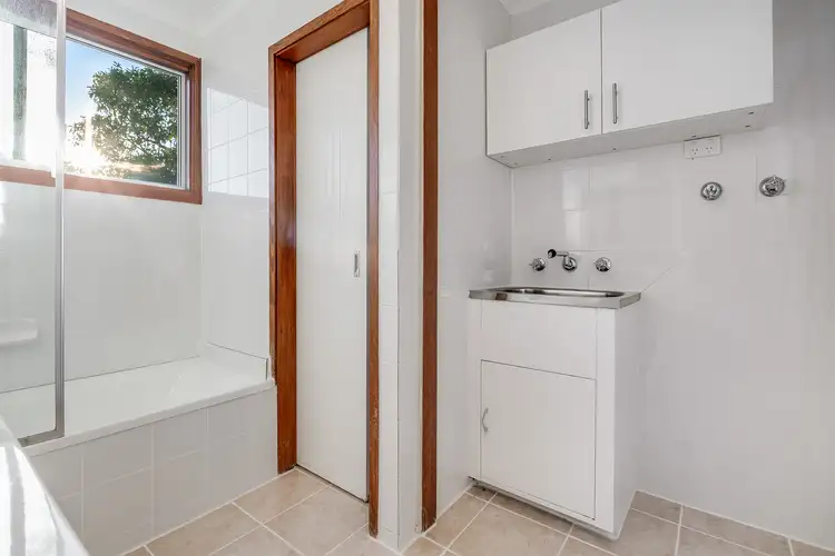 Fourth view of Homely unit listing, 6/521 Margaret Place, Lavington NSW 2641