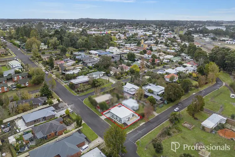 1 Craig Street, Hamilton VIC 3300