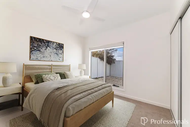 Fifth view of Homely house listing, 1 Craig Street, Hamilton VIC 3300