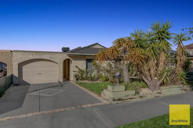29 Hook Street, Altona Meadows VIC 3028