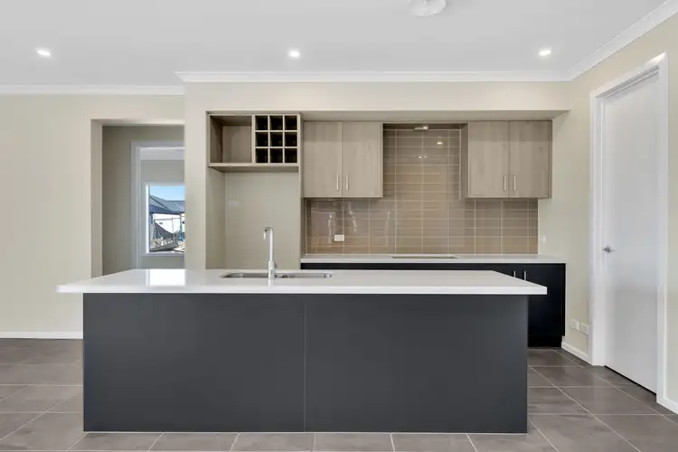 Fifth view of Homely house listing, 96 Lumin Boulevard, Kalkallo VIC 3064