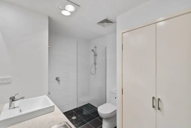 Fifth view of Homely unit listing, 17/57 Walker Street, Taringa QLD 4068