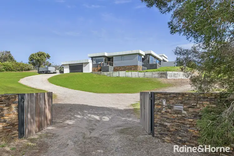 144 Weeroona Street, Rye VIC 3941