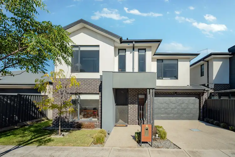 7 Magic Way, Roxburgh Park VIC 3064