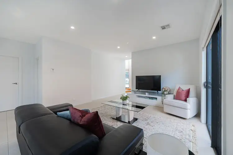 Sixth view of Homely house listing, 7 Magic Way, Roxburgh Park VIC 3064