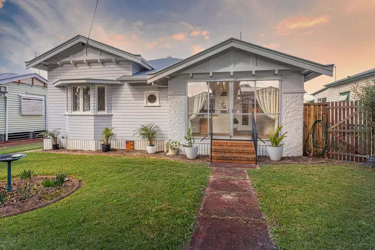 30A Anzac Avenue, Newtown QLD 4350