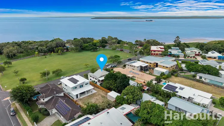 12 Dayman Street, Urangan QLD 4655