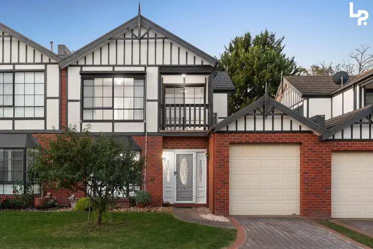4/40-44 Warrawong Drive, Berwick VIC 3806
