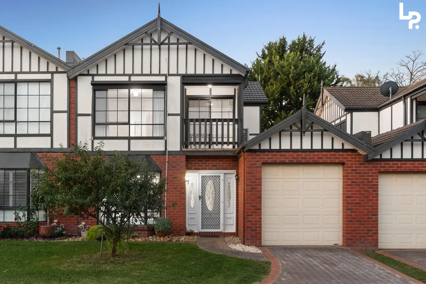 Main view of Homely unit listing, 4/40-44 Warrawong Drive, Berwick VIC 3806