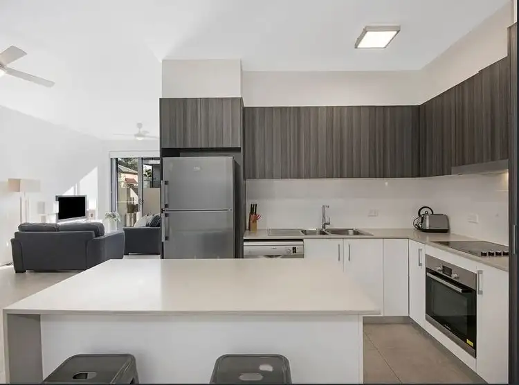 1/3 Bennett Street, Toowong QLD 4066