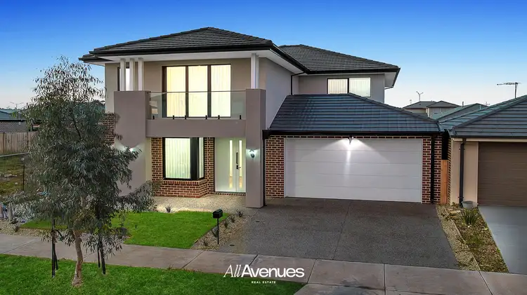 59 Parkrise Boulevard, Clyde North VIC 3978