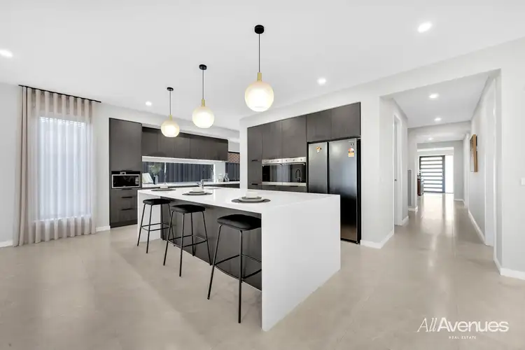 Fifth view of Homely house listing, 2 Traipse Court, Clyde North VIC 3978