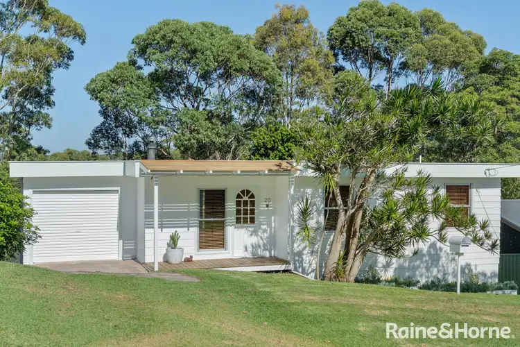 20 Pengana Crescent, Mollymook NSW 2539