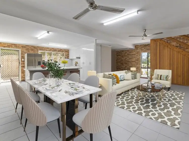 11 Marietta Street, Holloways Beach QLD 4878