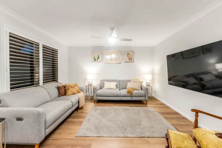 6 Turquoise Crescent, Griffin QLD 4503